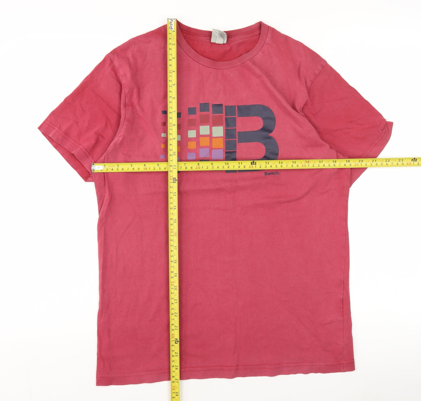 Mens UK Size M Bench Red  T-Shirt