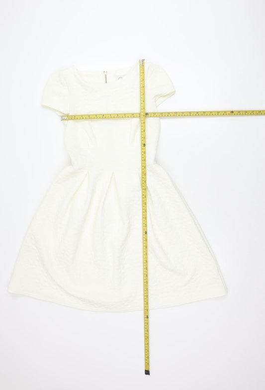Closet London Women’s White Size 8 Fit & Flare Knee Length Dress