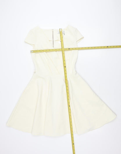 Closet Women’s Ivory Fit & Flare Dress Size 8 Knee Length Cap Sleeve