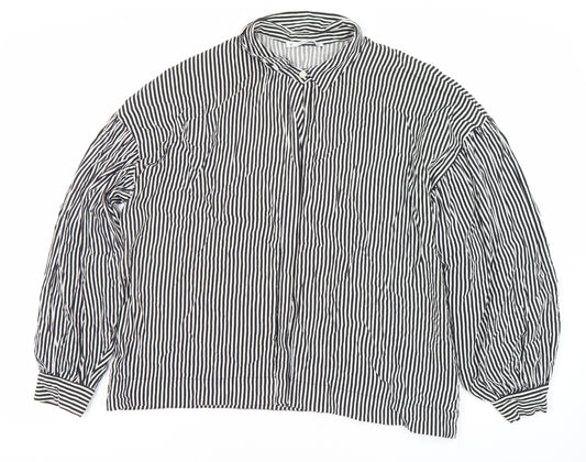 Womens UK Size M Pull&Bear Black Basic Button-Up