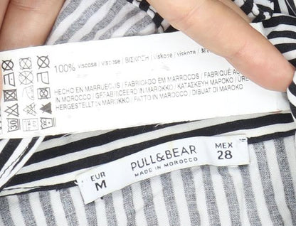 Womens UK Size M Pull&Bear Black Basic Button-Up