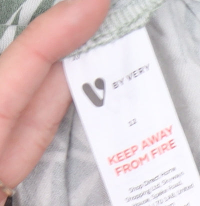 Womens UK Size 12 V by Very Green Basic T-Shirt