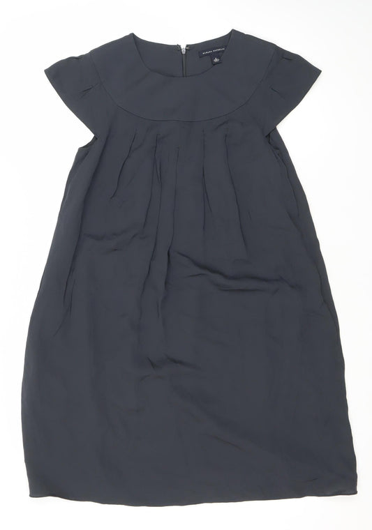 Banana Republic Women Black Size 10 Shift Pleated Knee Dress