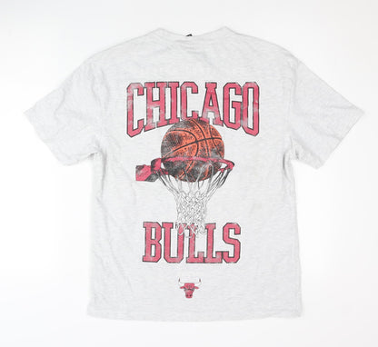 Unisex Adults UK Size XS NBA Grey Basic T-Shirt