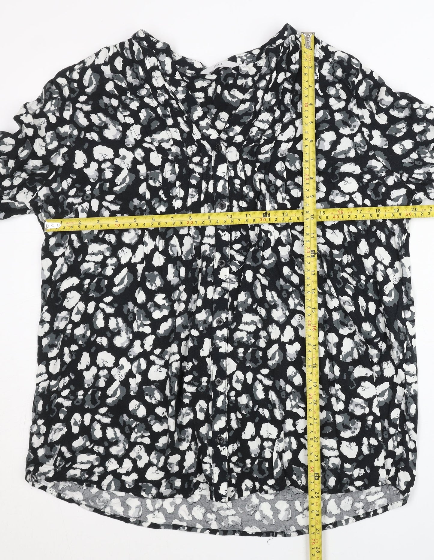 ISLE Womens Black Animal Print Viscose Blouse Size 14