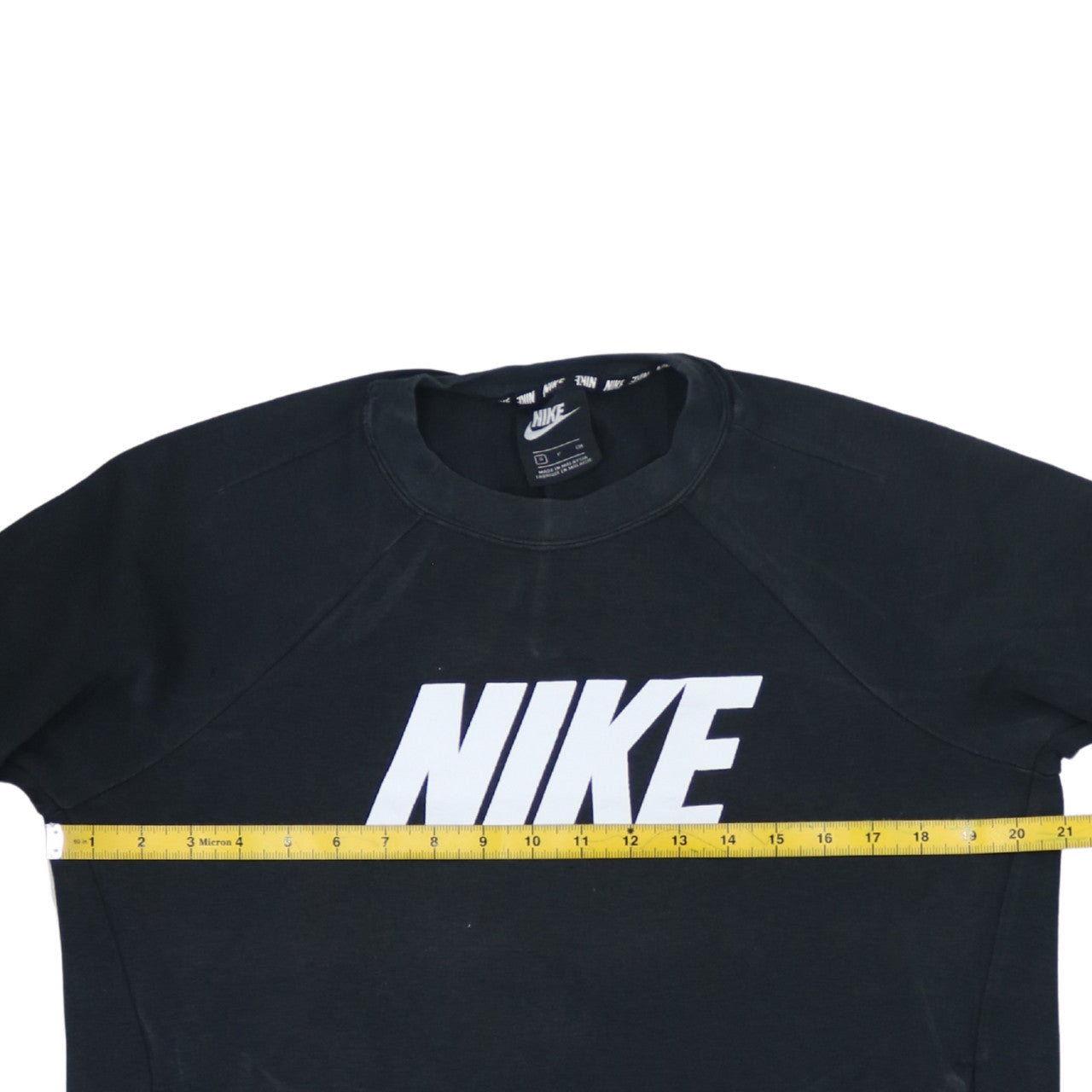 Nike Women’s Black Pullover Graphic Logo Sweatshirt Small