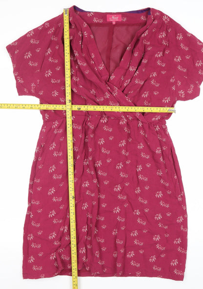 Ness Women Red Floral Wrap Dress Size 16 Knee Length Viscose