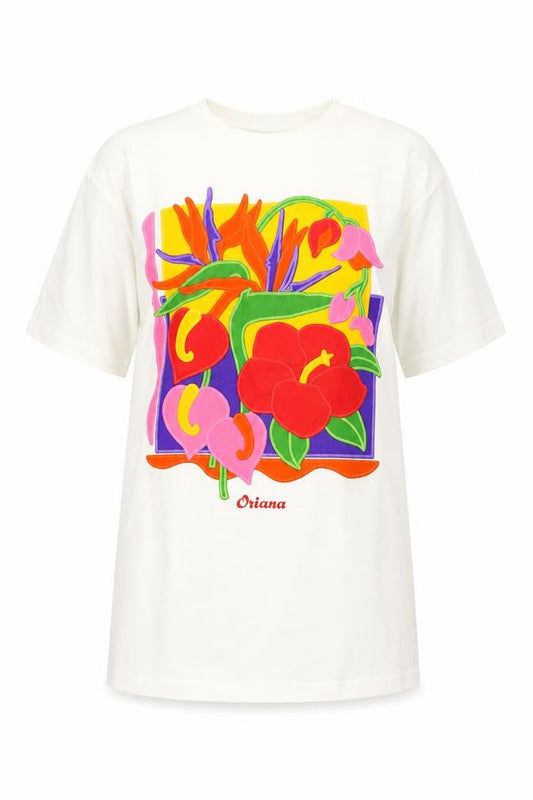Heartland Apparel Women’s White Floral Graphic T-Shirt One Size