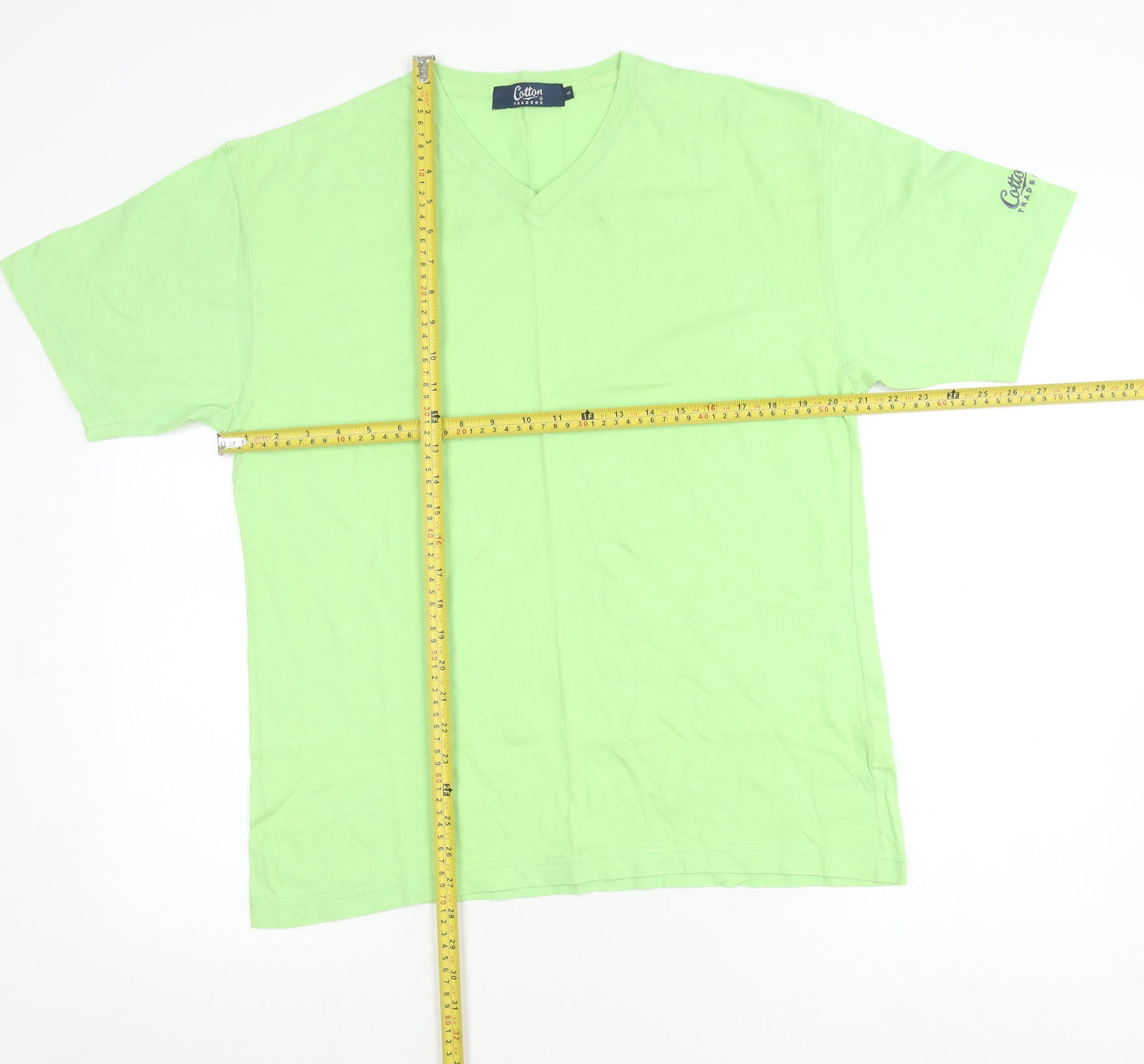Cotton Traders Men's Green Small V-Neck Short Sleeve T-Shirt