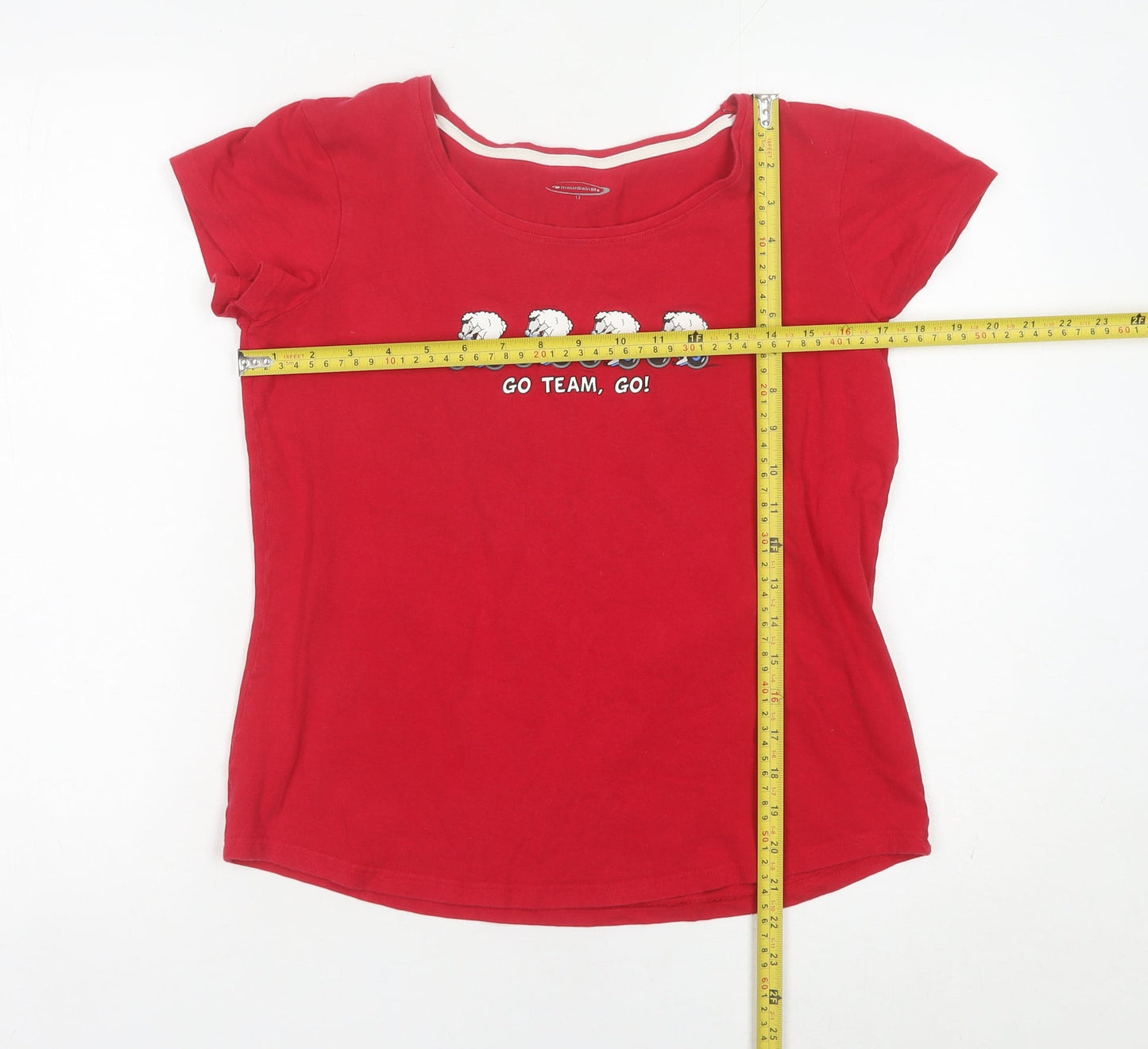 Mountain Life Womens Red Size 12 Scoop Neck Sheep Print T-Shirt