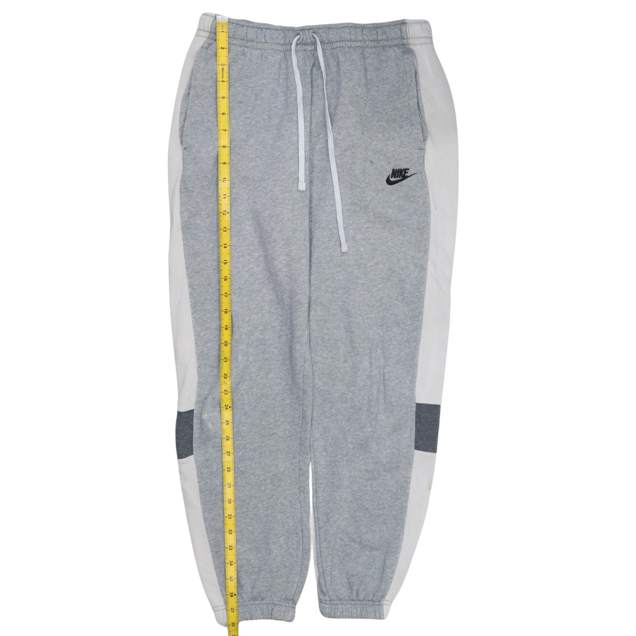 Nike Men’s Grey Sweatpants Joggers Medium Tapered Fit Sportswear