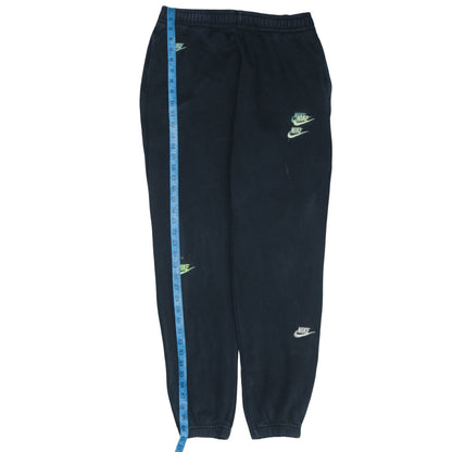 Nike Men’s Black M Sweatpants Tapered Fit Logo Sportswear