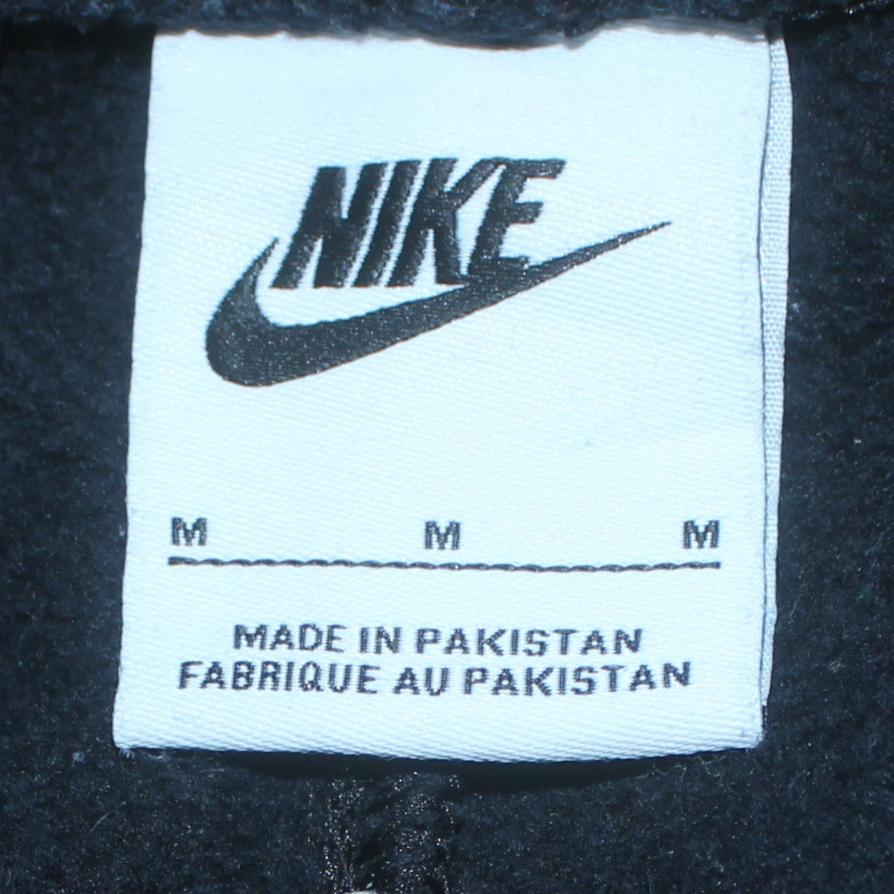 Nike Men’s Black M Sweatpants Tapered Fit Logo Sportswear