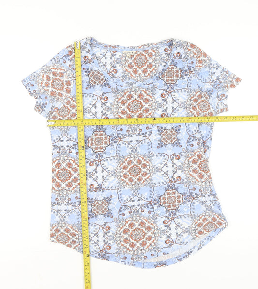 M&Co Women’s Blue Geometric Print Scoop Neck T-Shirt Size 14