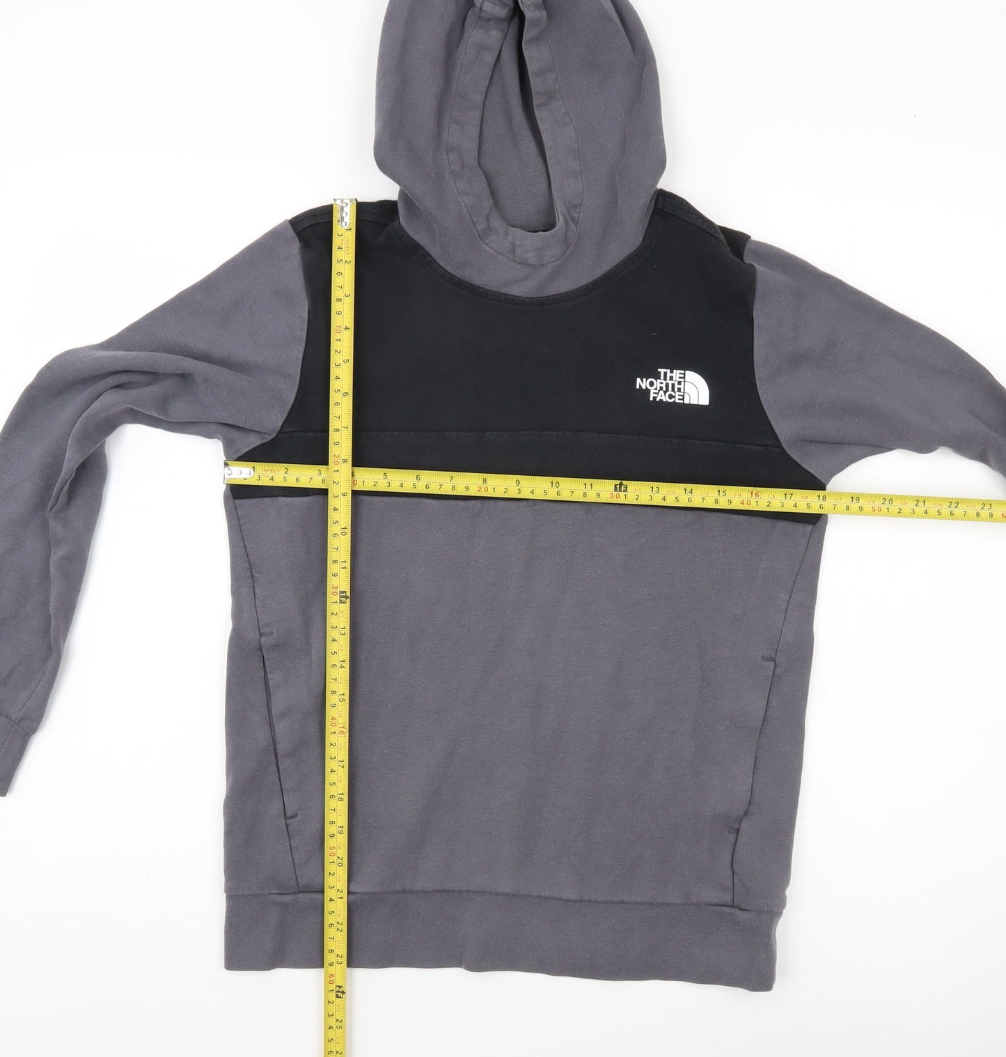 The North Face Boys Grey Black XL Pullover Hoodie Outdoor Casual