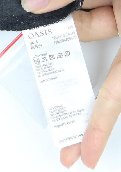 Oasis Women Black Polka Dot High Rise Shorts Size 8