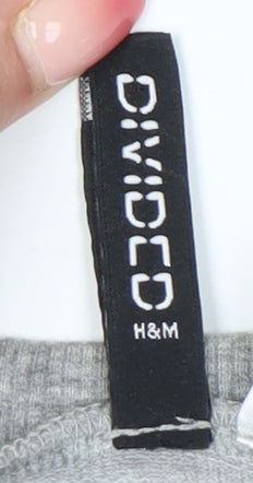 H&M Women Grey NYC Logo Sweatshirt Medium Regular Fit Pullover