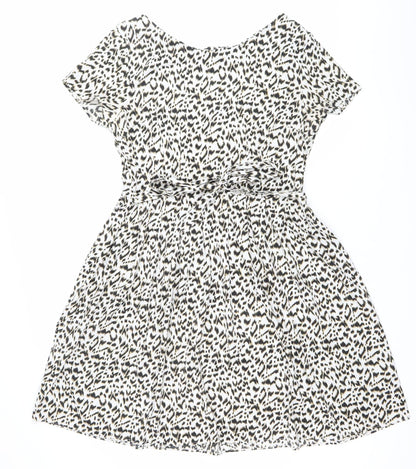 Yours Clothing Women’s Size 16 Animal Print V-Neck Shift Dress