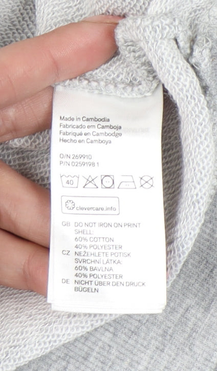 Boohoo Womens Grey XS Pullover Sweatshirt Graphic Print Chic