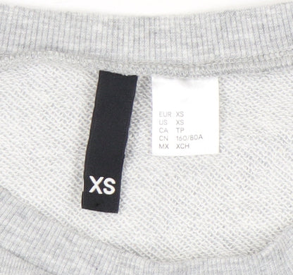 Boohoo Womens Grey XS Pullover Sweatshirt Graphic Print Chic