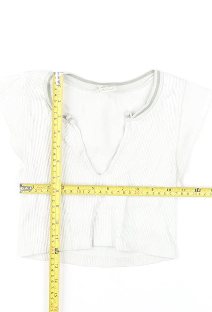Womens UK Size XS Urban Outfitters White Cropped T-Shirt