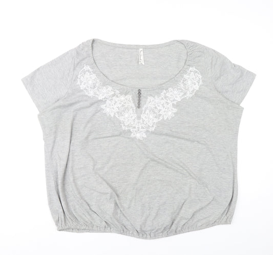 Bm Women Grey XL Scoop Neck Embroidered T-Shirt