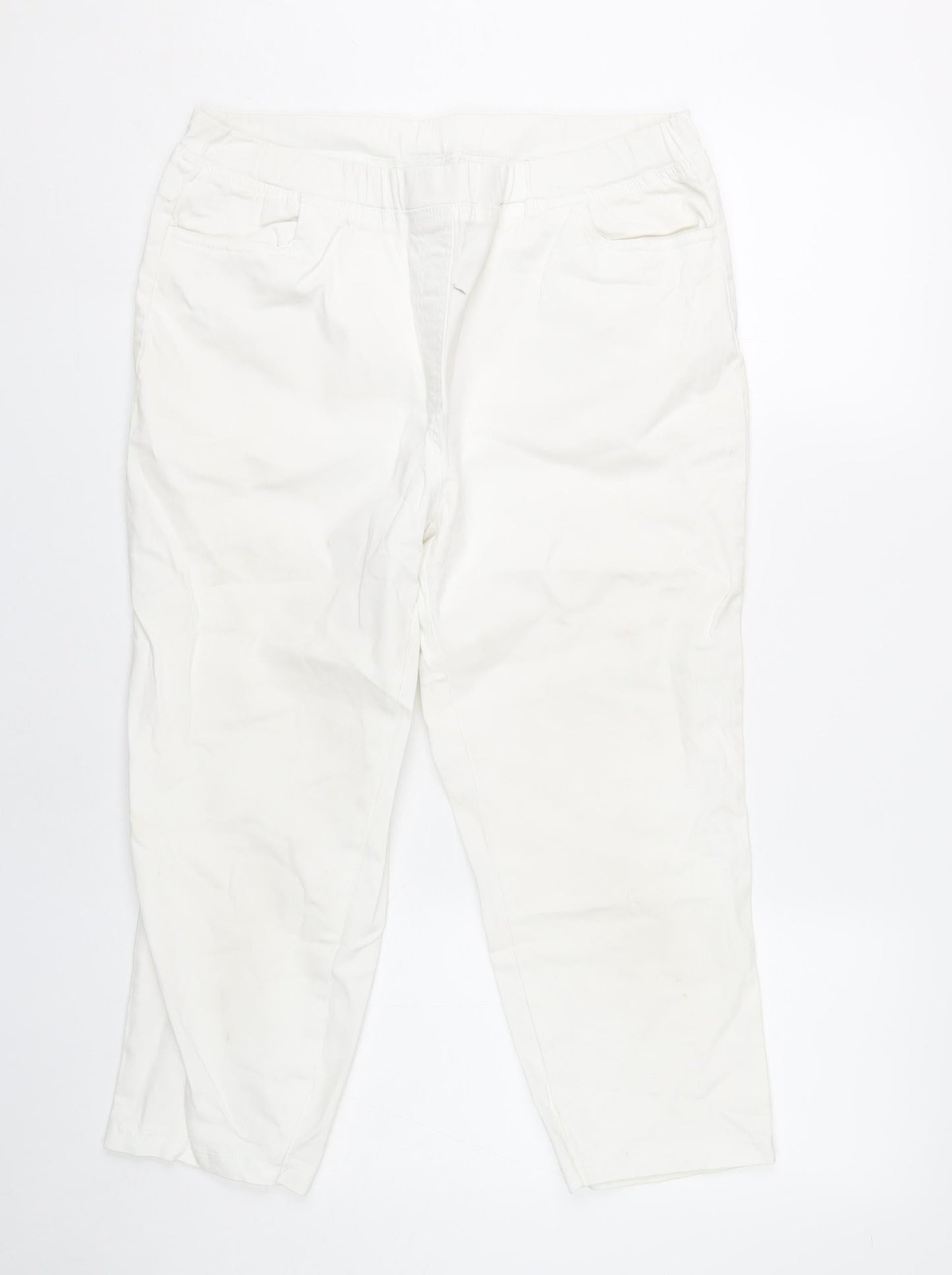 Damart Women’s White Jeans Size 14 Straight Elastic Waist