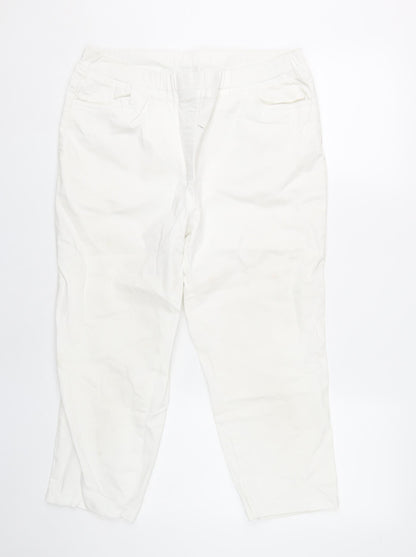 Damart Women’s White Jeans Size 14 Straight Elastic Waist