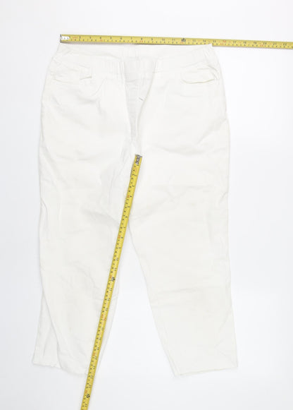 Damart Women’s White Jeans Size 14 Straight Elastic Waist
