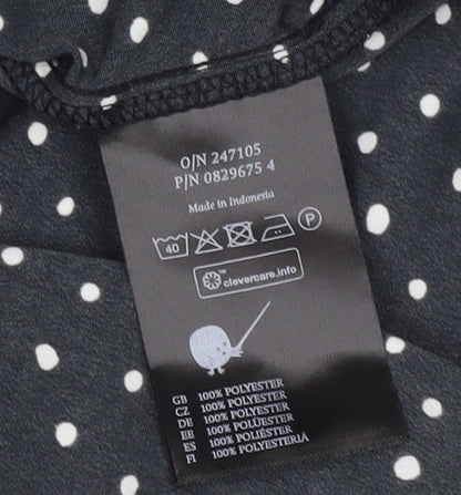 Womens UK Size 14 Monki Black Classic Blouse
