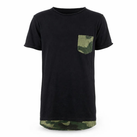 Front view of ASOS Men’s Black Camouflage Pocket T-Shirt, size M, Crew Neck