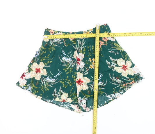 Pull&Bear Women’s Green Floral Viscose Culotte Shorts Size S Regular Summer