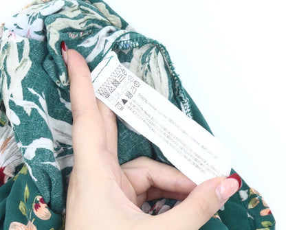 Pull&Bear Women’s Green Floral Viscose Culotte Shorts Size S Regular Summer