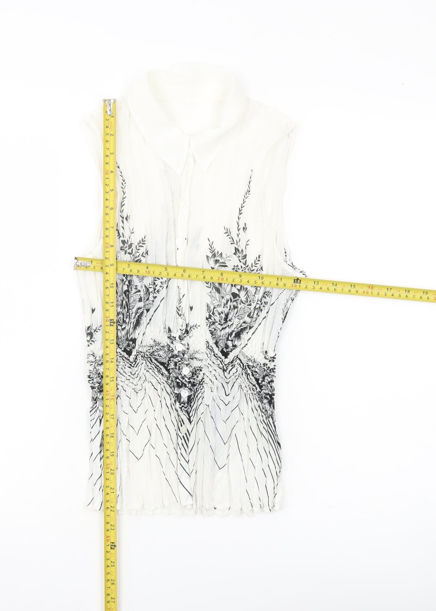 Marks and Spencer Women’s White Floral Sleeveless Blouse UK 8-10