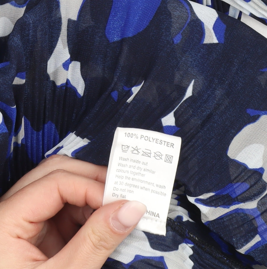 Autonomy Women’s Blue Animal Print Tunic Blouse Size 18