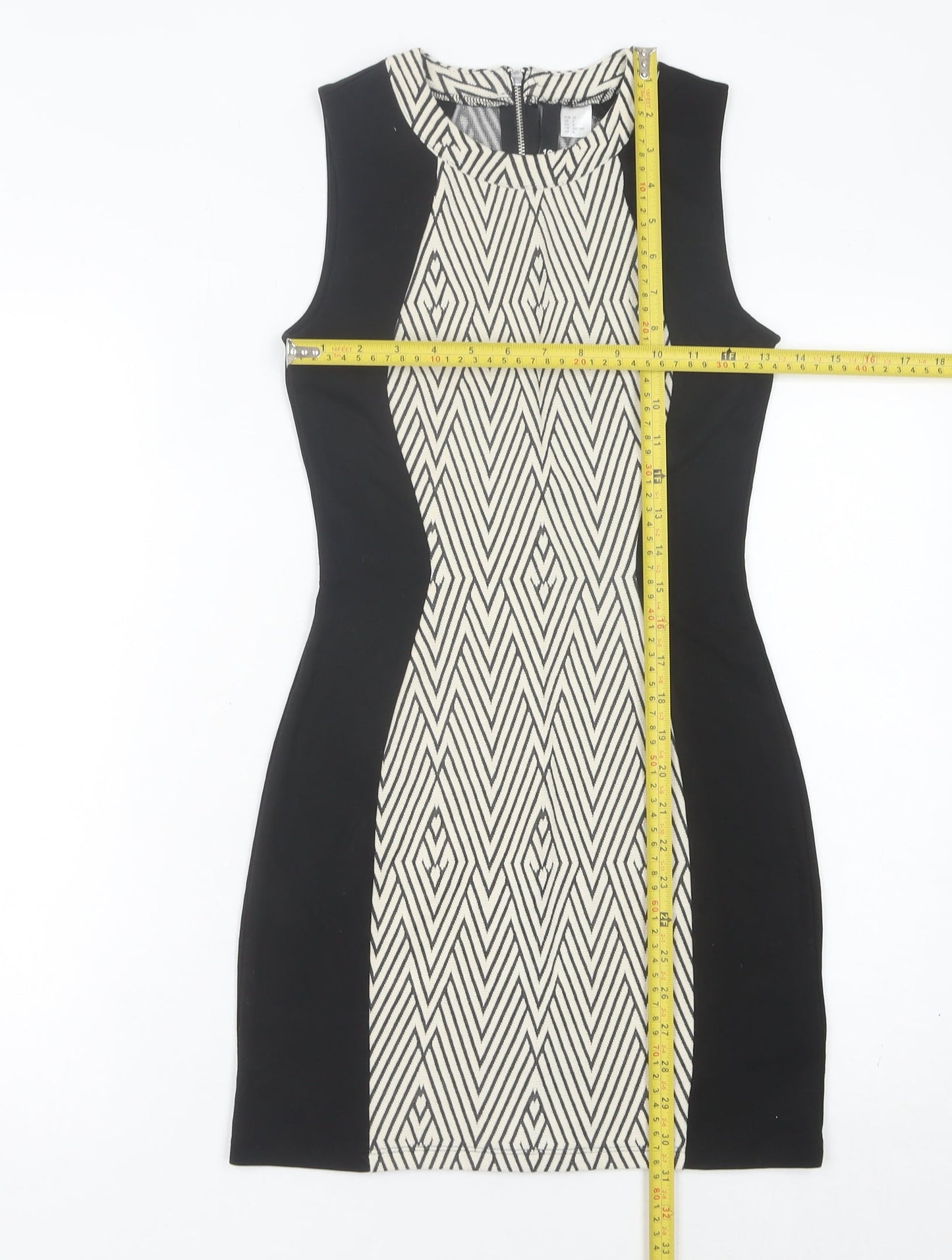 H&M Women’s Black & White Geometric Bodycon Dress Size 8