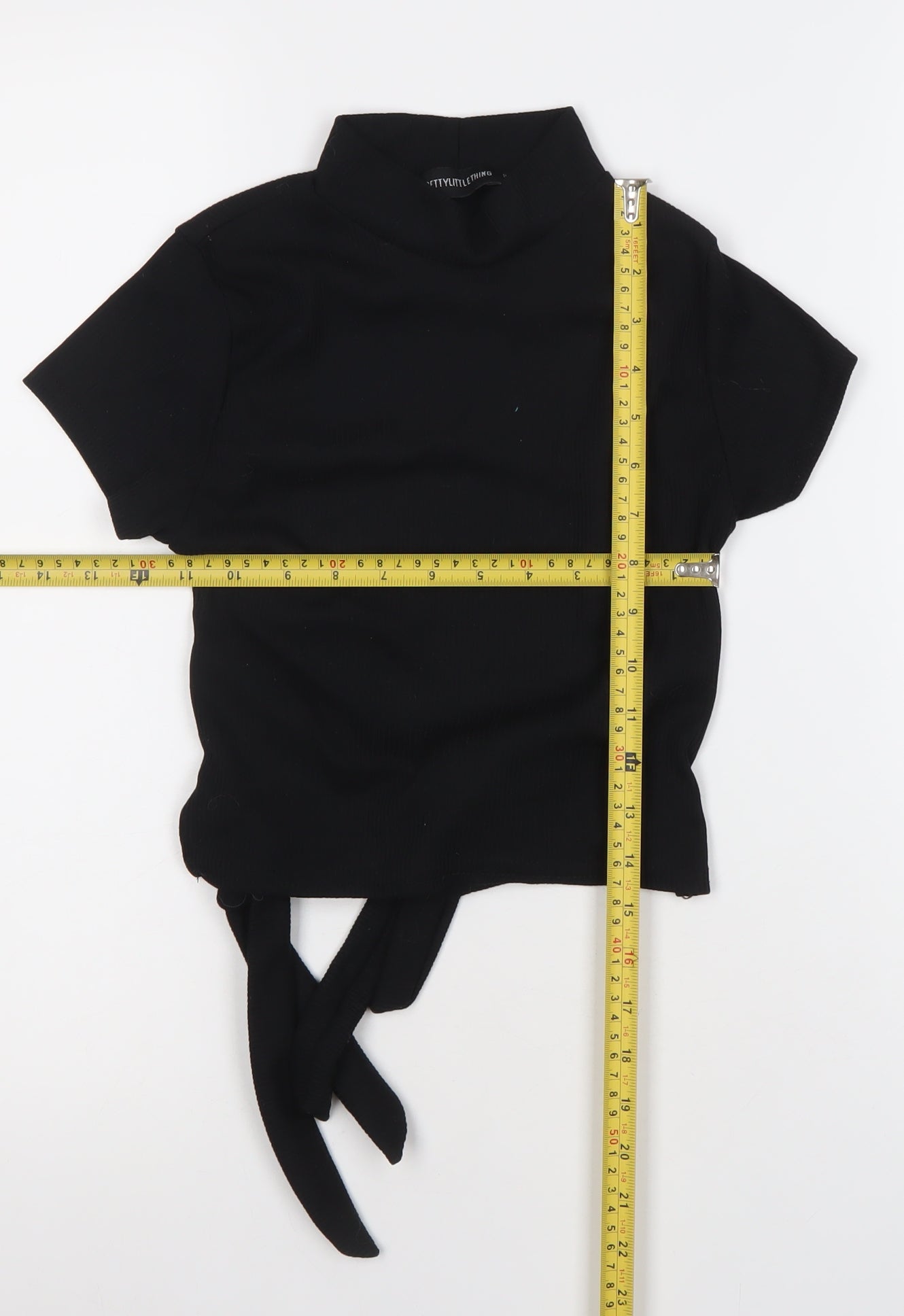 PrettyLittleThing Women’s Black Size 8 Cropped Mock Neck T-Shirt