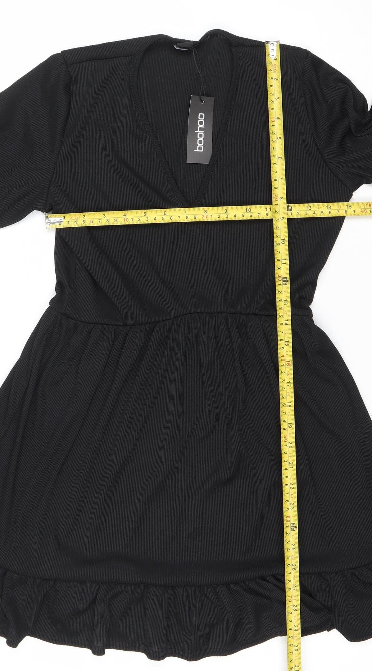 Boohoo Women Black Size 12 Skater Dress Puff Sleeve V-Neck