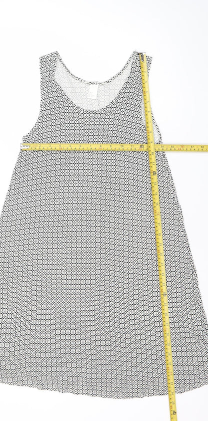 H&M Women Black Geometric Swing Dress Size S Sleeveless Viscose
