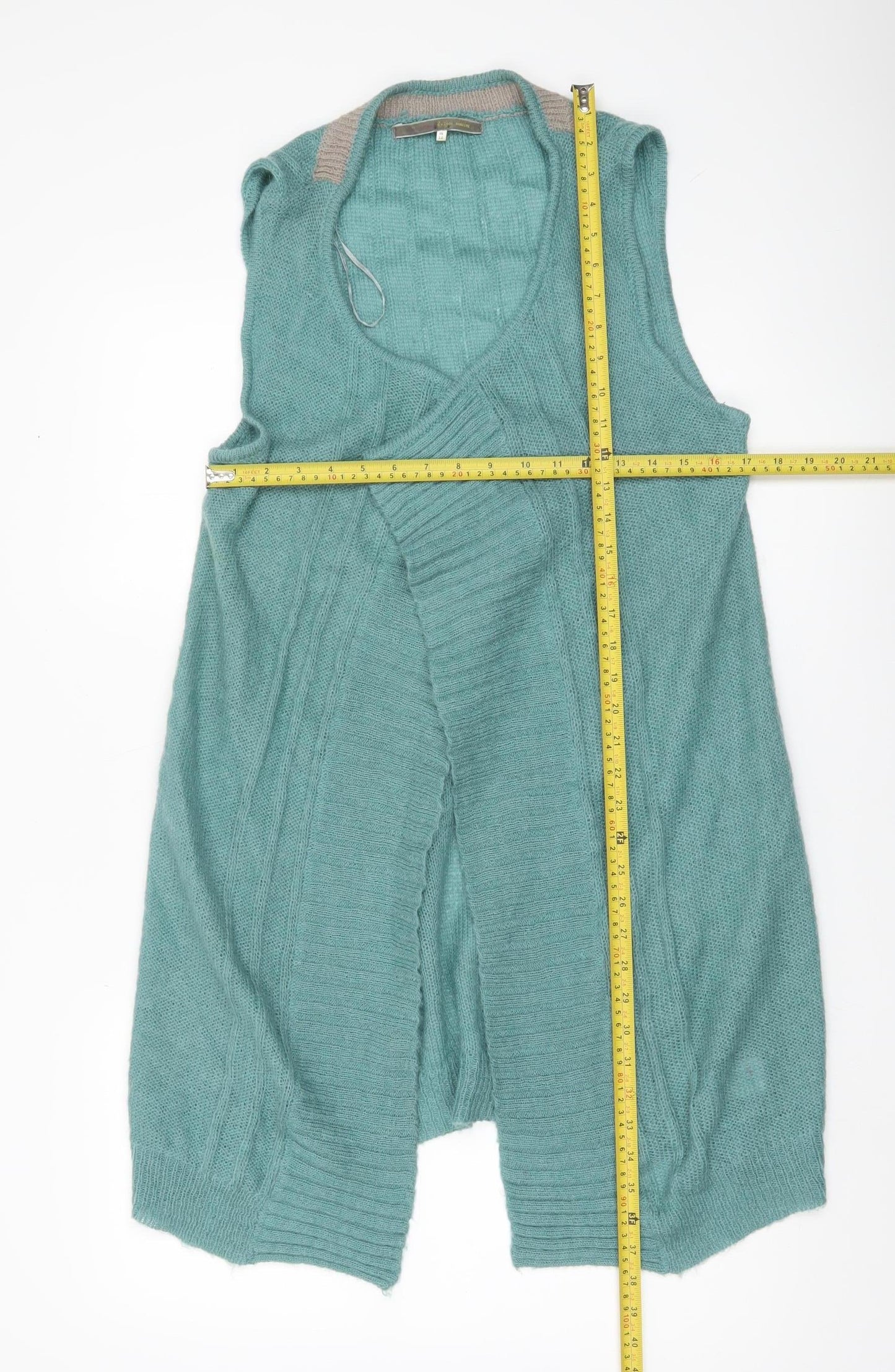 2 Look Amazing Women's Green Sleeveless Knit Vest UK 12