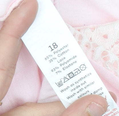 Bonmarché Women’s Pink Lace Blouse Size 18 Short Sleeve Scoop Neck