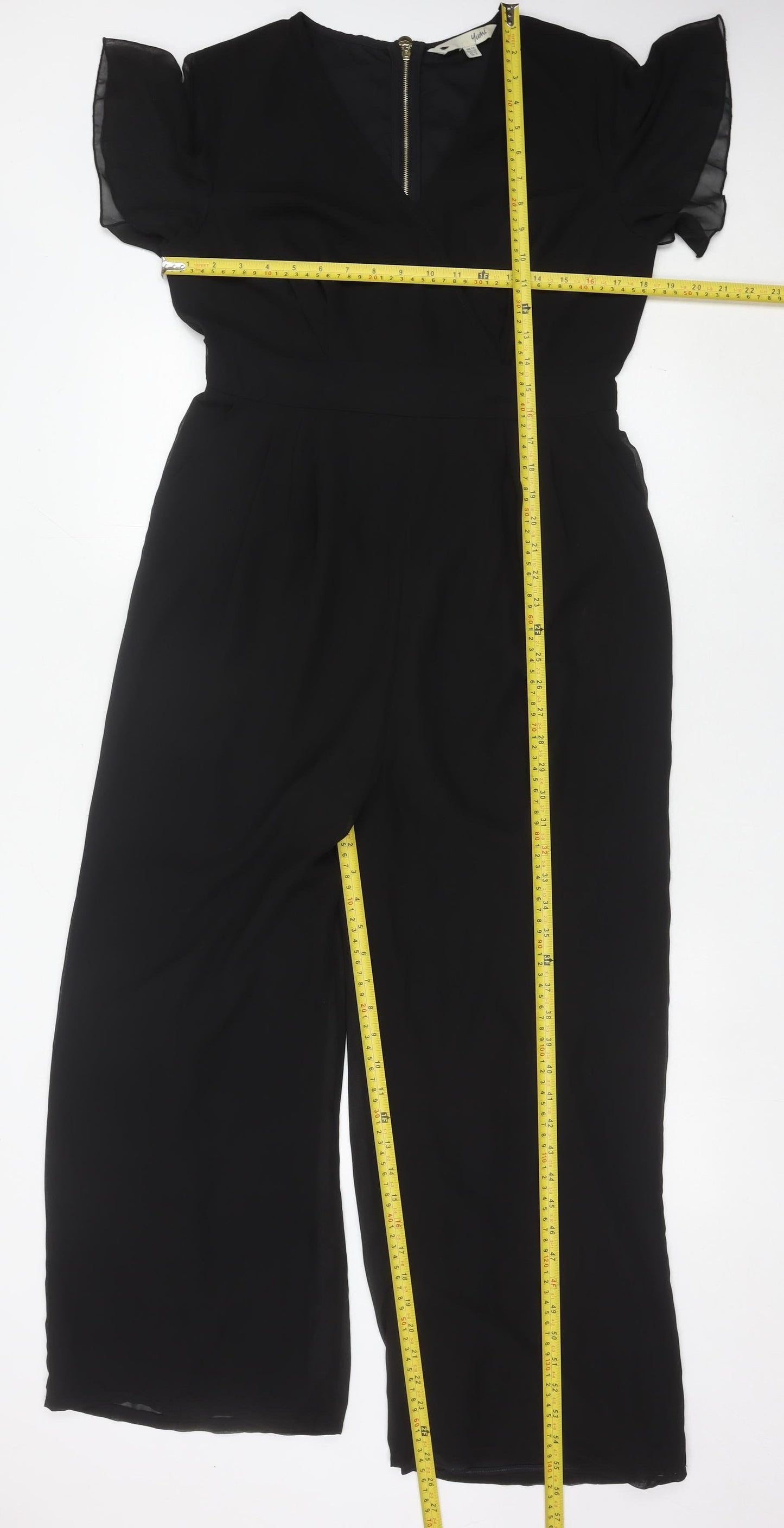 Yumi Women Black Size 12 Wide-Leg V-Neck Belted Jumpsuit