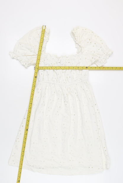 ASOS Women White Size 8 A-Line Puff Sleeve Knee Length Cotton Dress