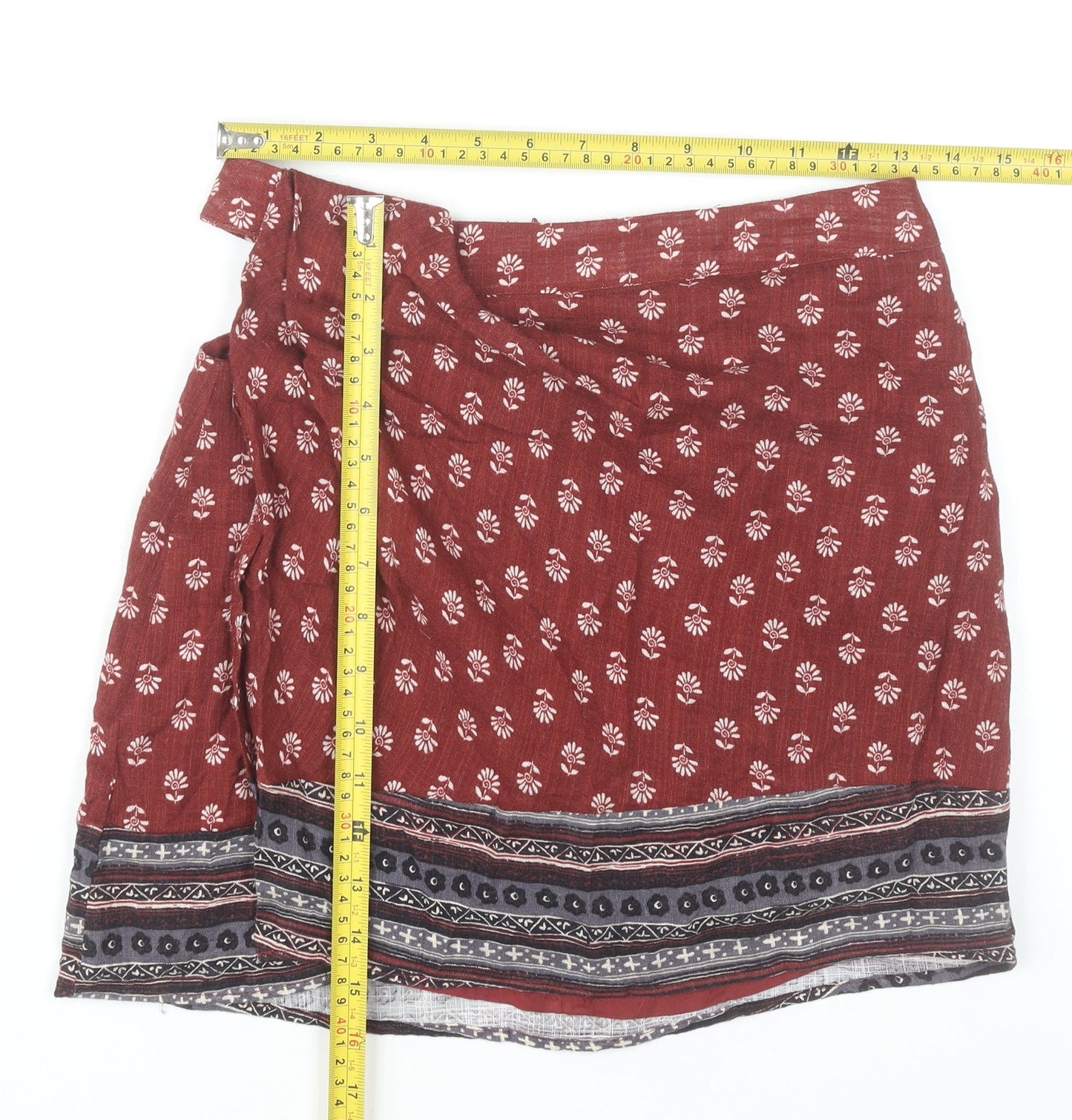 Pull&Bear Women Red Wrap Floral Short Skirt Size 12 Boho Viscose Blend