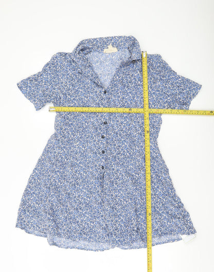 Urban Renewal Women’s Blue Floral Shirt Dress M Knee Length Viscose