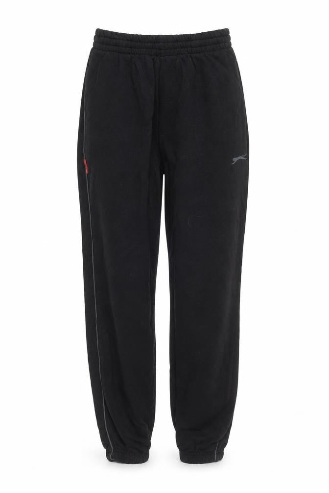 Front view of Slazenger boys’ black xs jogger sweatpants activewear trousers