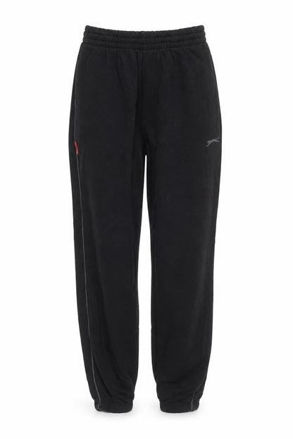 Front view of Slazenger boys’ black xs jogger sweatpants activewear trousers