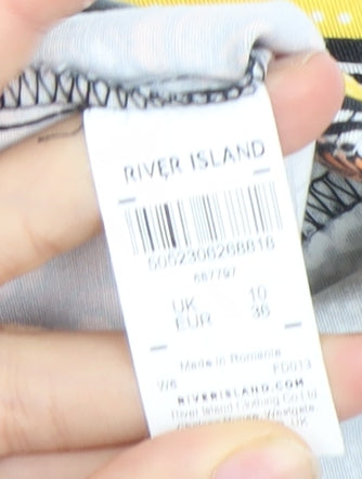 River Island Women’s Multicoloured Floral Pleated Chino Shorts Size 10