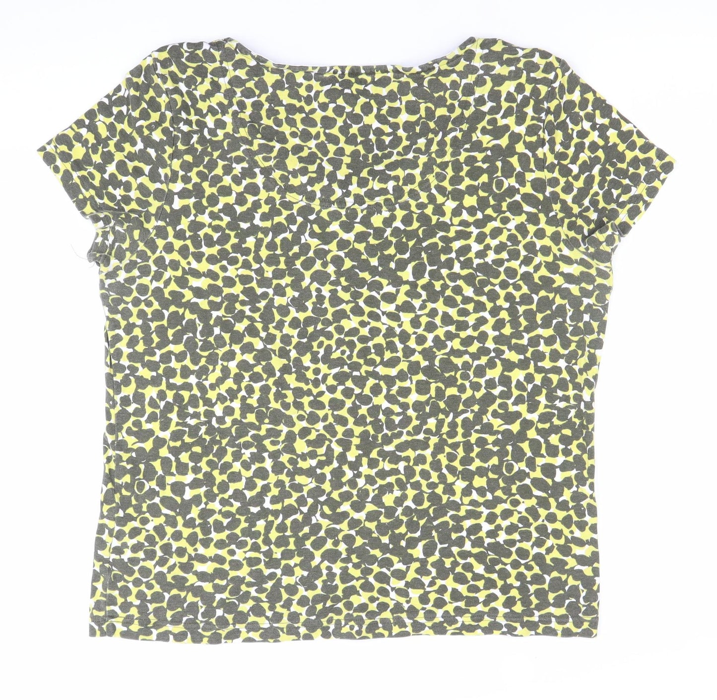 Maine New England Women’s Green Animal Print T-Shirt Size 18