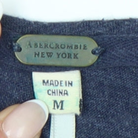 Abercrombie & Fitch Women’s Blue Scoop Neck Long Sleeve T-Shirt M